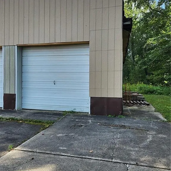 8845 County Rd — Photo 28