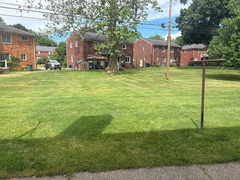 2611 Oliver Rd — Photo 9
