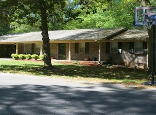 155 Pinewood Ln, Montevallo, AL 35115