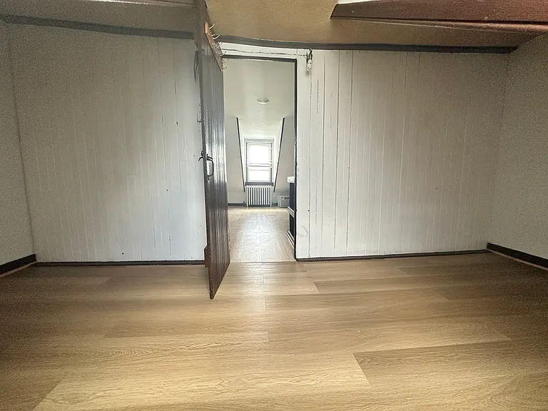 2714 Pratt St — Photo 24
