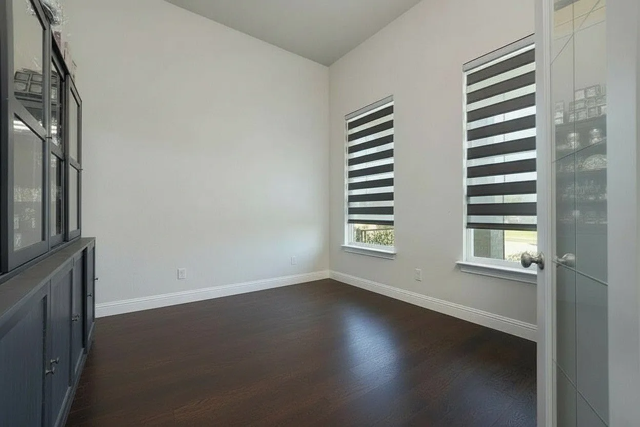 5 bed, 3599 sqft, $4,050 — Photo 4