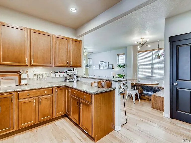 3211 Florence Way — Photo 6