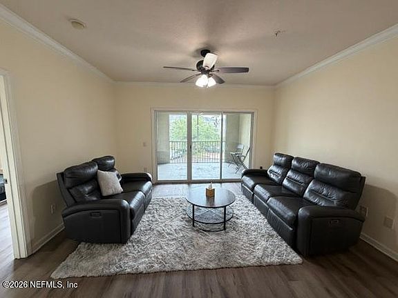 4th image of 8290 GATE Parkway W #135