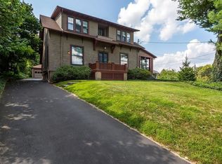 190 Robineau Rd, Syracuse, NY 13207