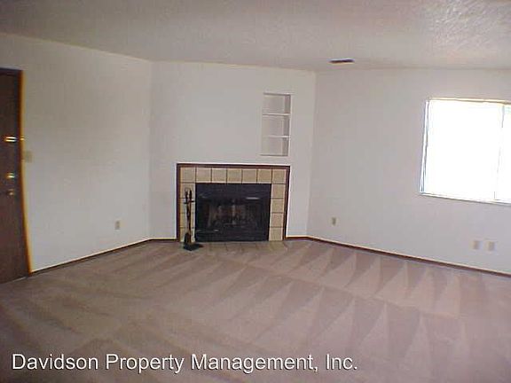 2nd image of 6647 Dublin Loop W APT A