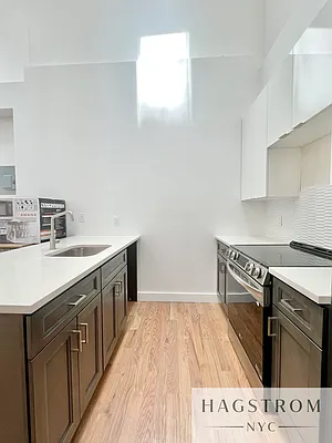 Rented by Hagstrom Management Inc | media 24