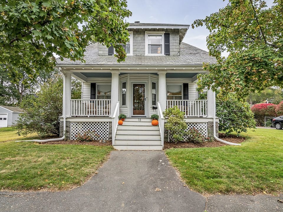 1st image of 15 Larchmont Rd