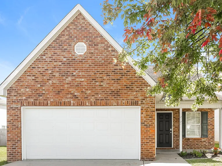 2726 Apostle Ln — Photo 1