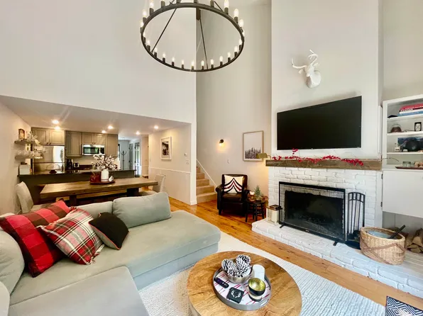 15 Tamarack Road #G-2, Stratton, VT 05155