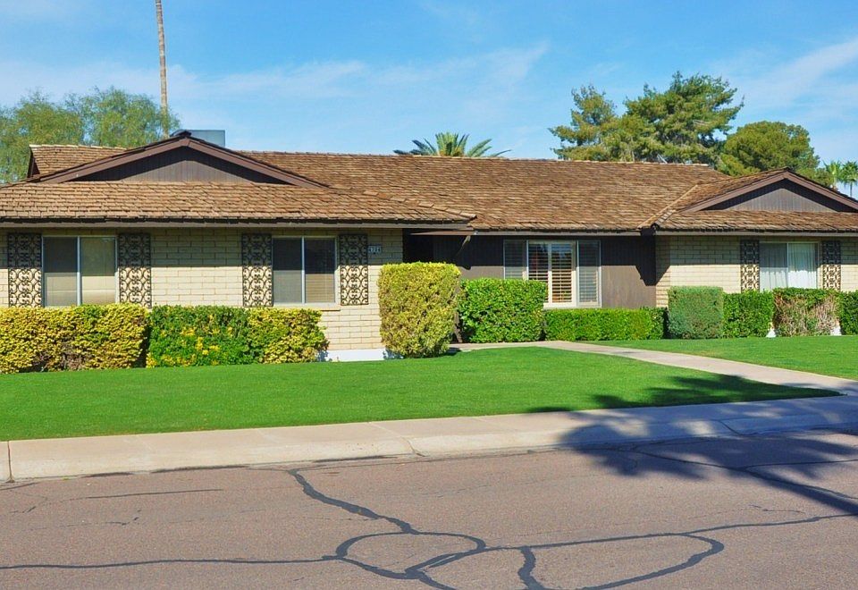 1st image of 4704 S Taylor Dr