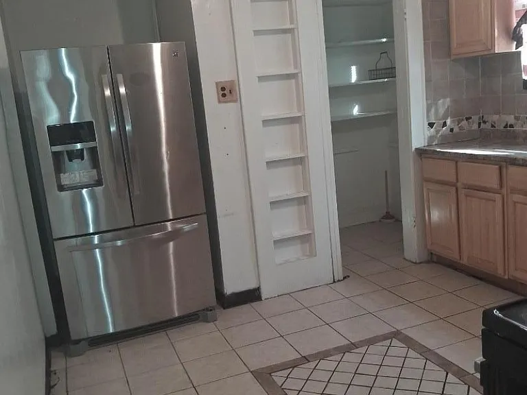 19 Bayview Ave #2 — Photo 16
