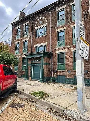 1656 Broadway Ave Photo 1