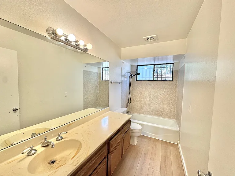 6664 Reservoir Ln — Photo 27