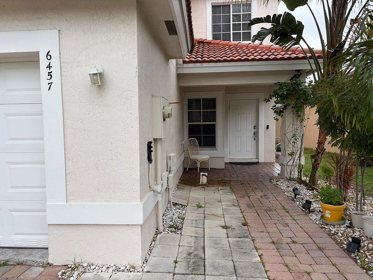 Building Photo - 6457 Adriatic Way