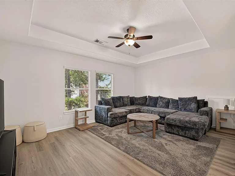 14 Sprite Woods Pl — Photo 33