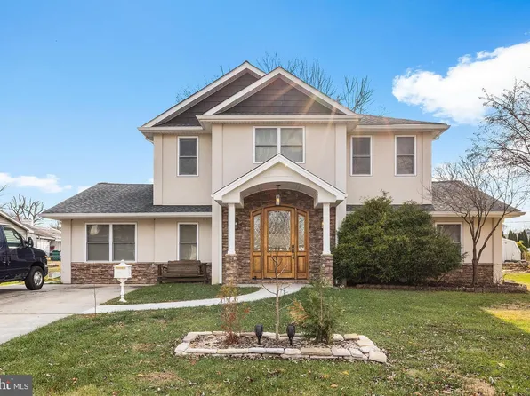 118 Blough Rd, Fairless Hills, PA 19030