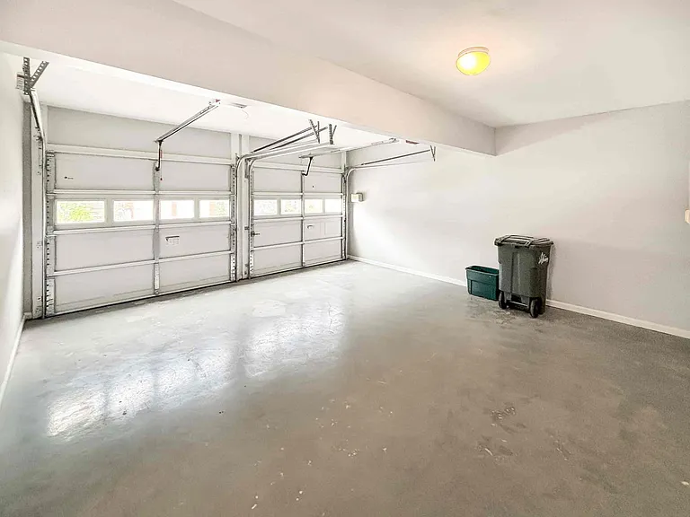 2092 Drogheda Ln — Photo 28