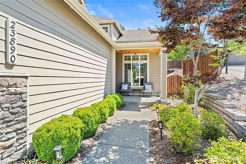 3rd image of 23890 SE 286th Place