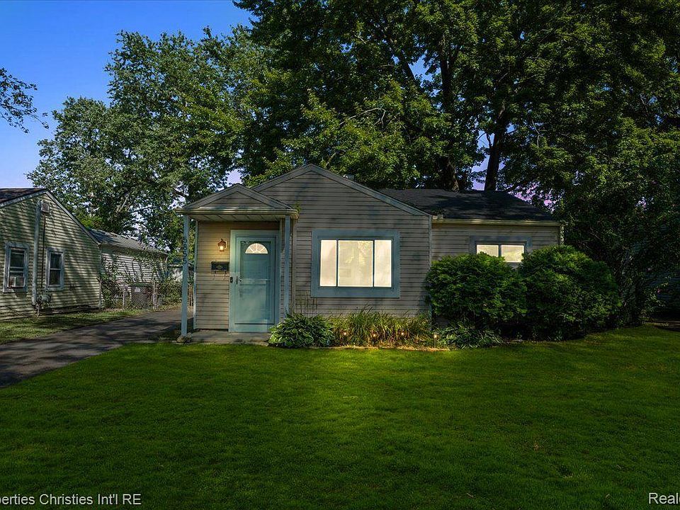 1st image of 5855 Daniels St