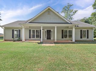 1365 Lonnie Rd, Cottonwood, AL 36320
