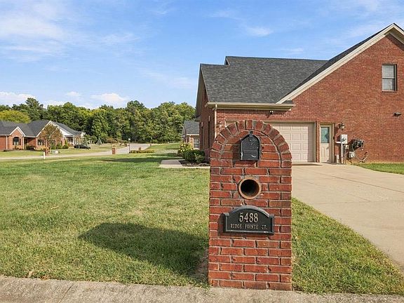 3rd image of 5488 Ridge Pointe Ct