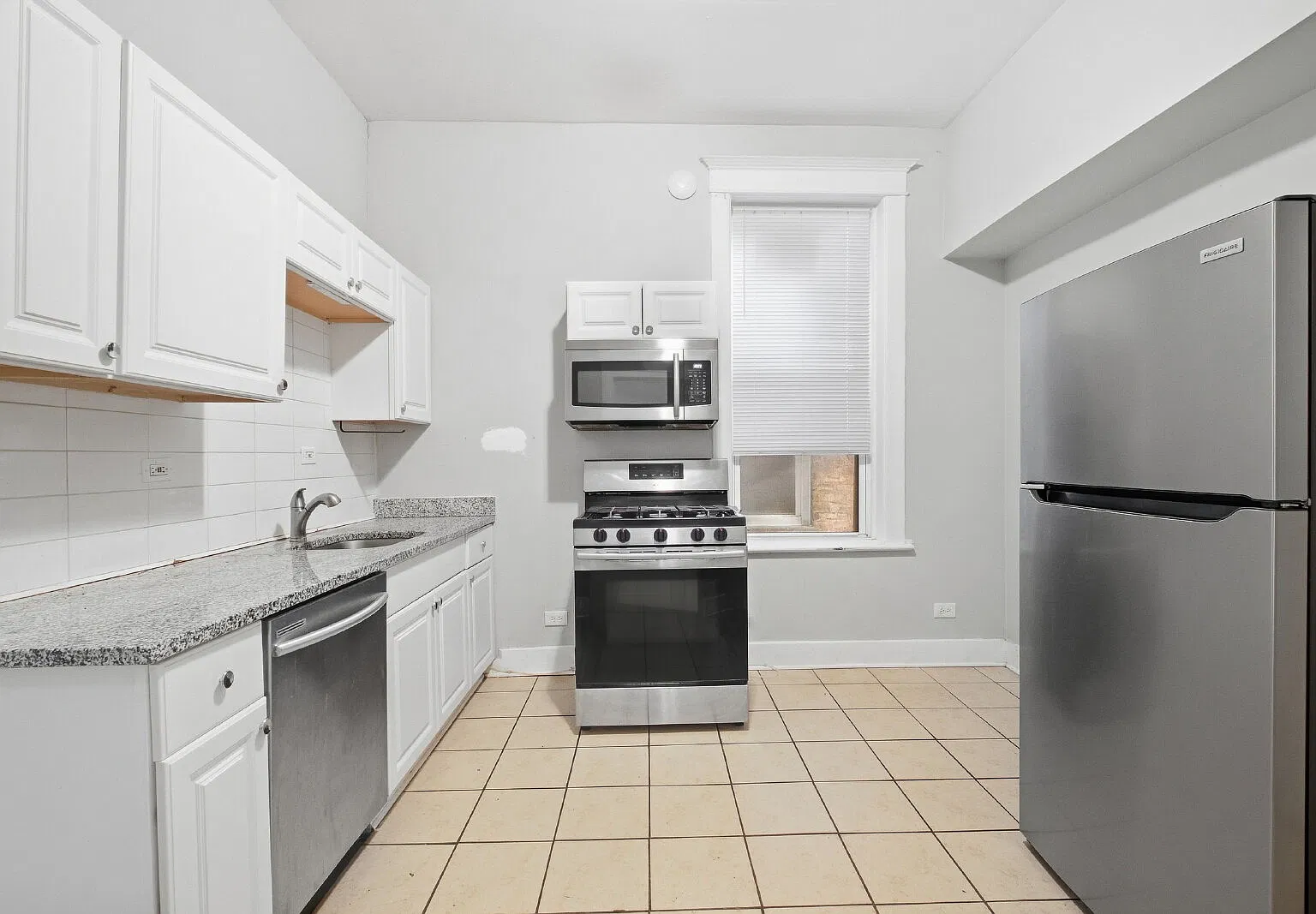 1 bed, 1.0 bath, 500 sqft, $1,625 — Photo 2