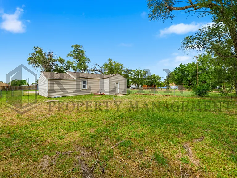 6021 W Newell St — Photo 5