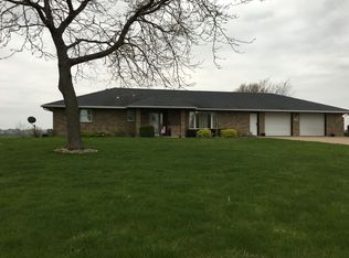 12256 Circle Ridge Rd, Dubuque, IA 52001