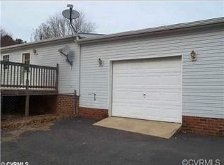 15320 Wright Rd, Amelia Court House, VA 23002