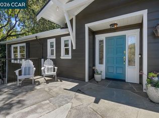 59 El Toyonal, Orinda, CA 94563