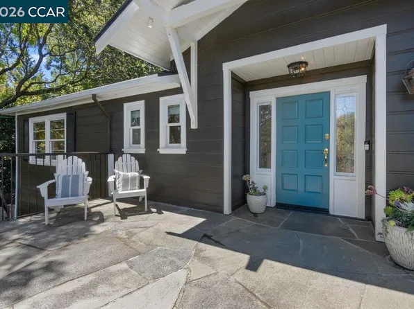 59 El Toyonal, Orinda, CA 94563