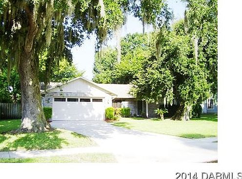 2nd image of 620 Ipswich Ln