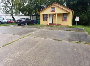 119 E Cedar St, Angleton, TX 77515