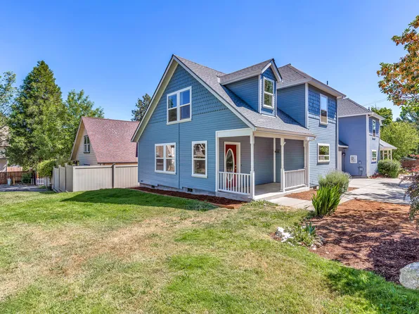 925 Bellview Ave Unit 2, Ashland, OR 97520