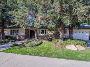 3264 E Vartikian Ave, Fresno, CA 93710