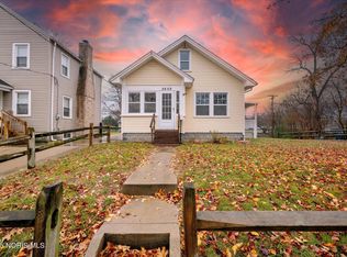 2659 Oak Grove Pl, Toledo, OH 43613