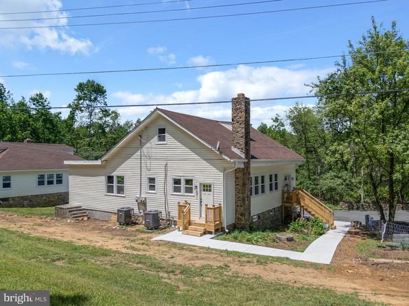 75 Dreamland Park Drive Front
