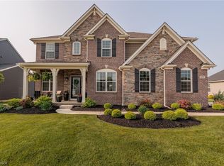36747 Amalfi Rd, Avon, OH 44039