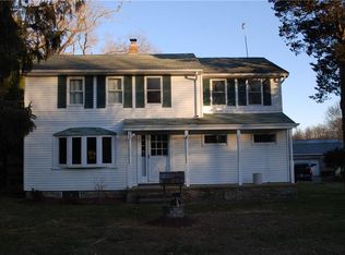 563 Allen Ave, South Kingstown, RI 02879