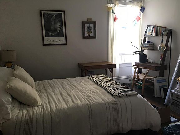 5th image of 180 San Carlos St