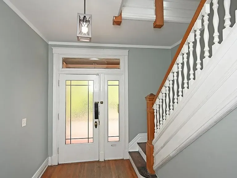 401 McAlpin Ave #A — Photo 3