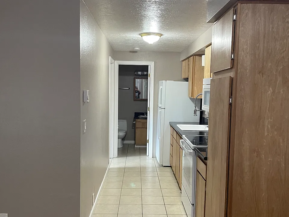 1173 Susan Ct NE #1173