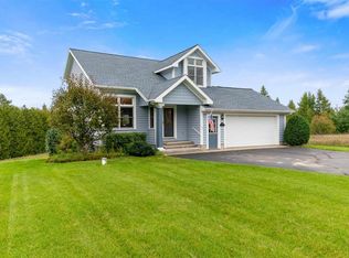 760 Evergreen Ct, Petoskey, MI 49770