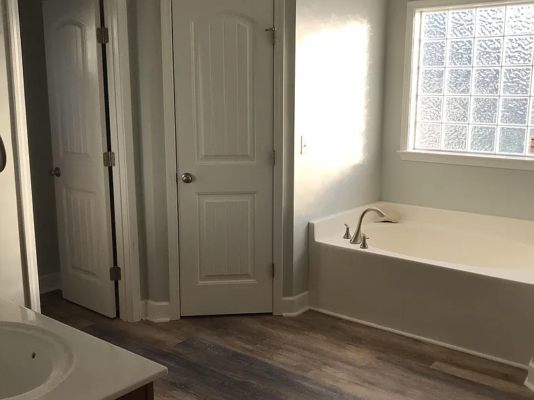 404 Amaryllis Ln — Photo 18
