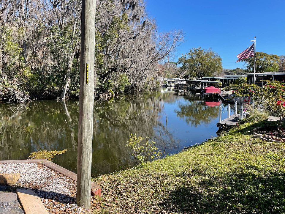 22 Holly Dr, Tavares, FL 32778 Zillow