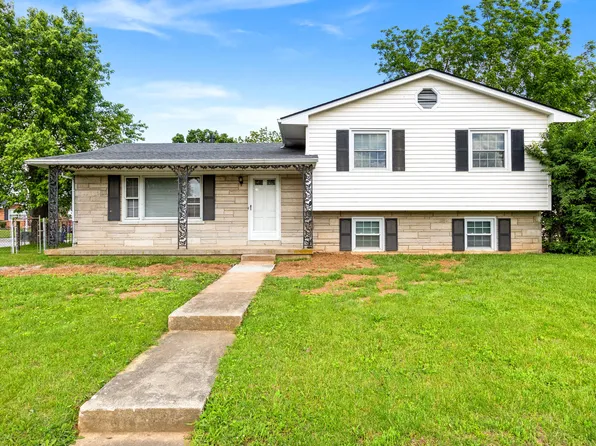 2371 Pierson Dr, Lexington, KY 40505