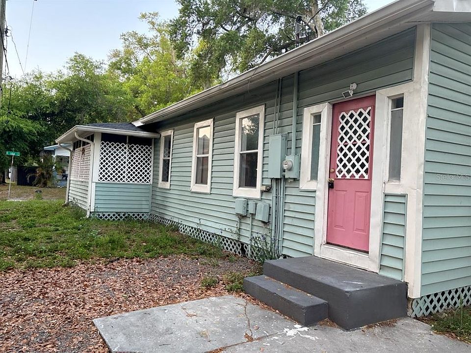 1st image of 922 E Ida St