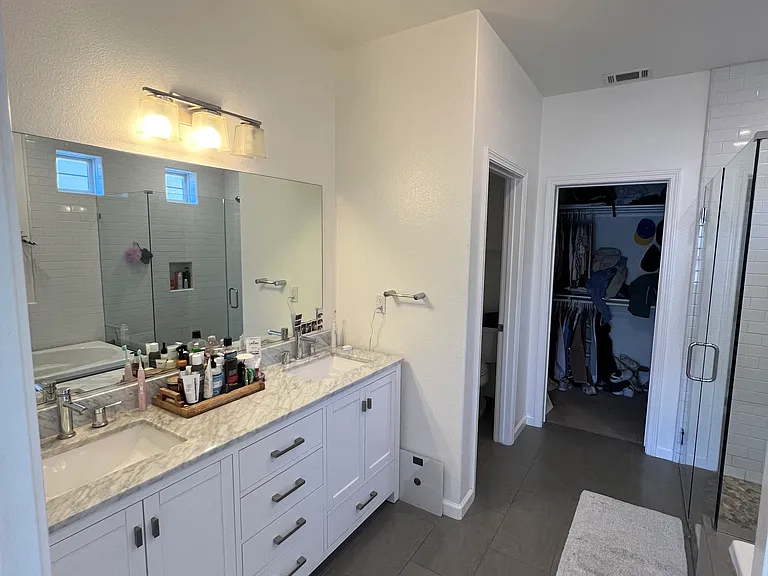 375 Mads Pl — Photo 13