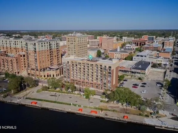 106 N Water Street #902, Wilmington, NC 28401