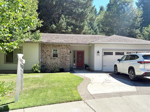 361 Noahs Way, Cave Junction, OR 97523